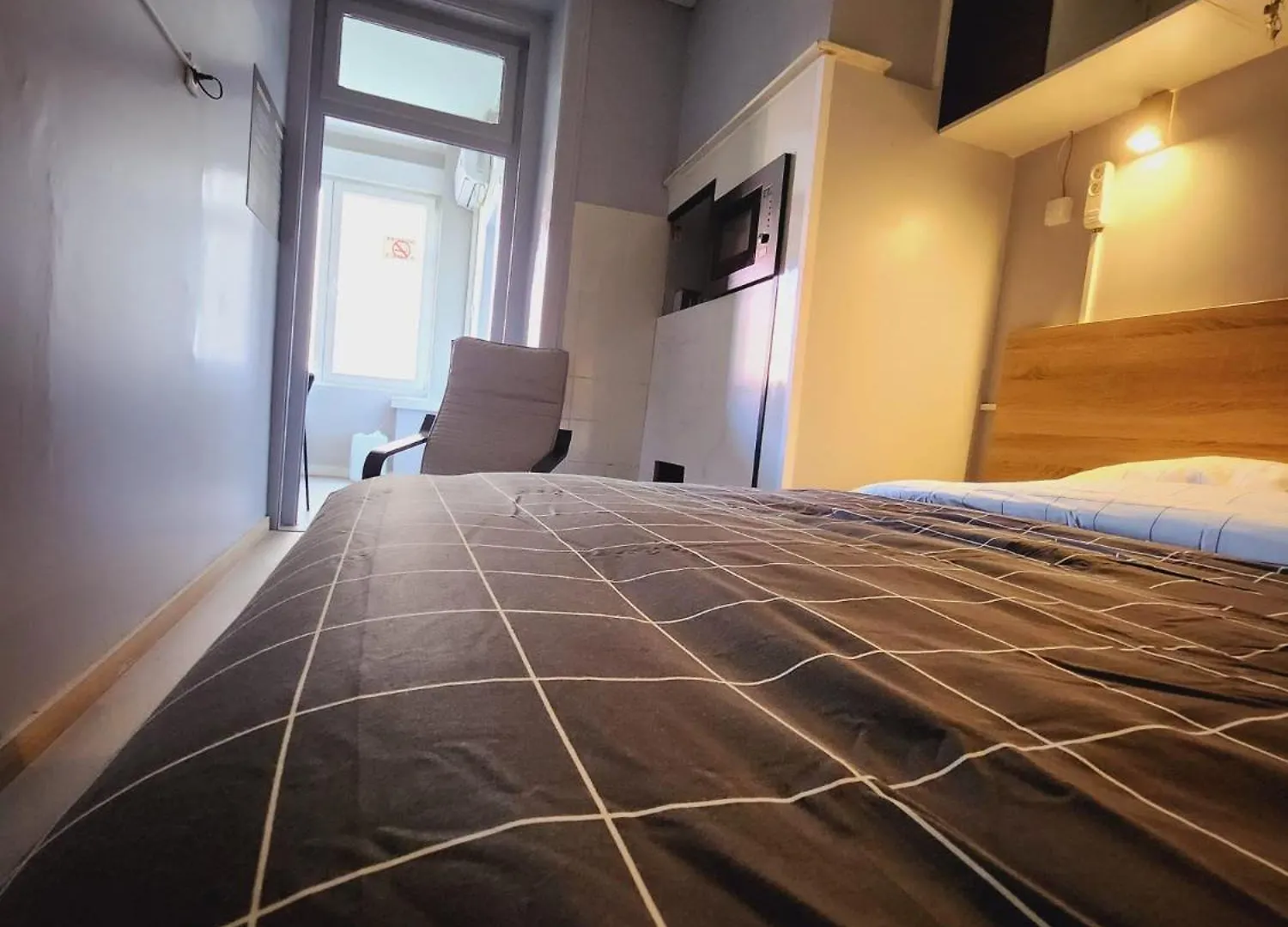 Daora Lisbon Hostel Apartment